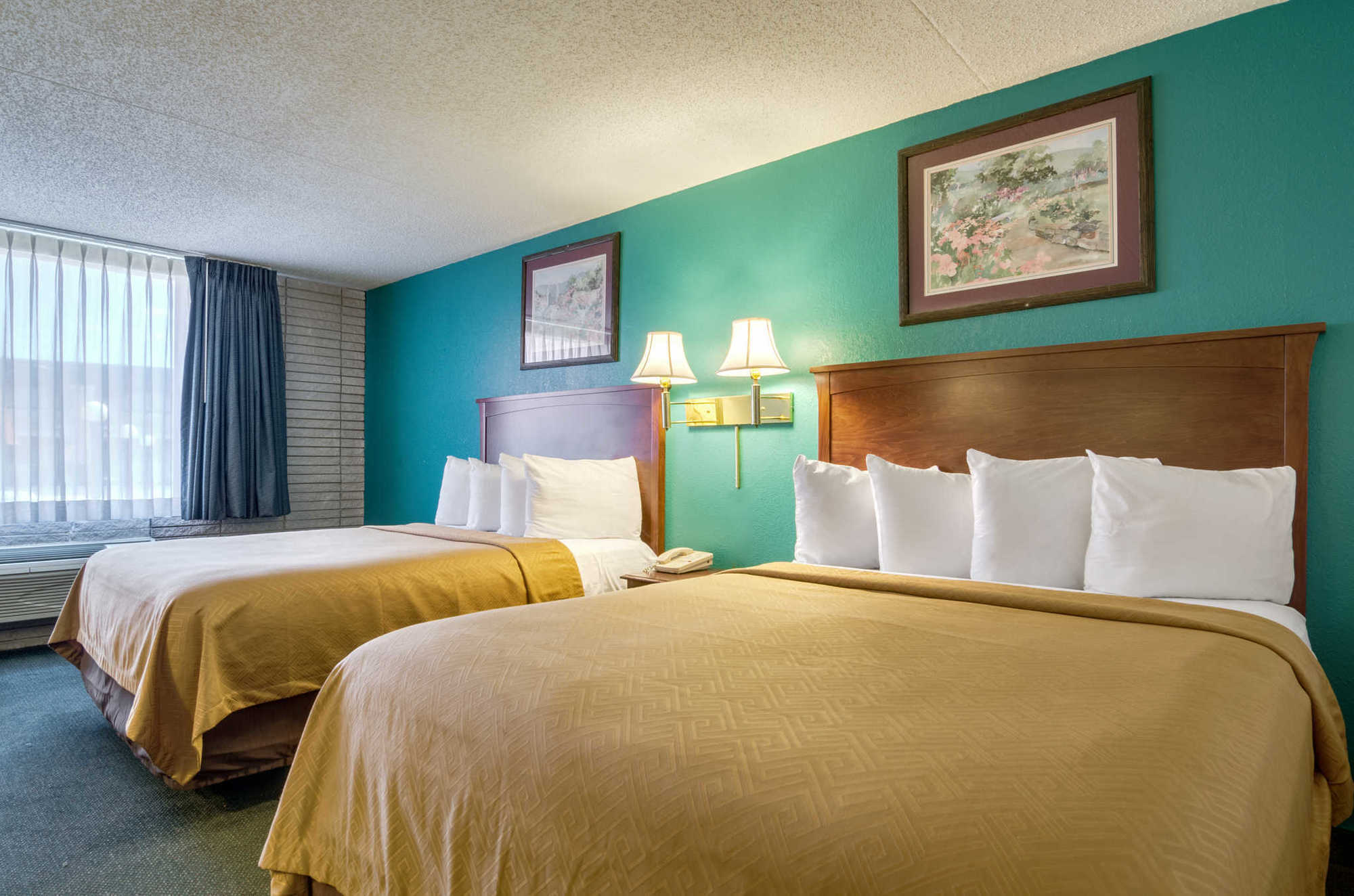 Americas Best Value Inn Salina Zimmer foto