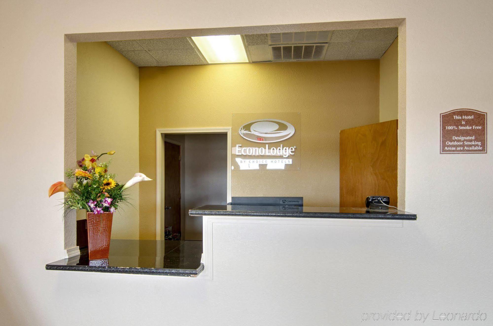 Americas Best Value Inn Salina Exterior foto